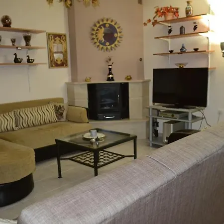Vasiliki's Cosy House